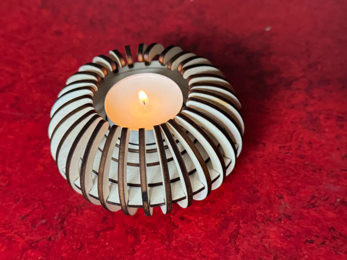 Sphere Tealight Holder by machmallauter MakerWorld: Download Free 3D Models - 3D model önizlemesi