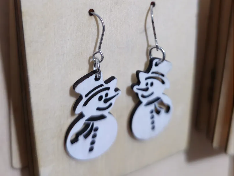 Snowman earrings by jannek_95 MakerWorld: Download Free 3D Models - 3D model önizlemesi