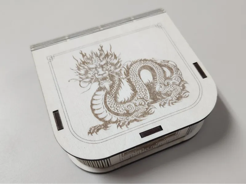 Small Dragon Box