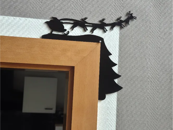 Weihnachts Türrahmen-Deko – Schlitten &amp; Rentiere
