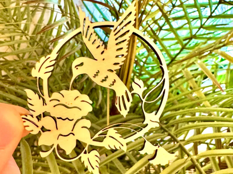 Humming bird