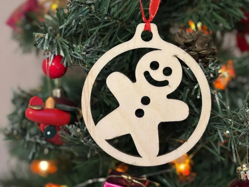 Gingerbread Man Christmas Bauble