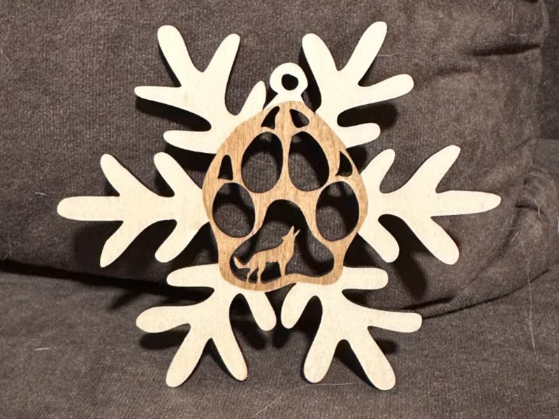 Schneeflocke Wolf