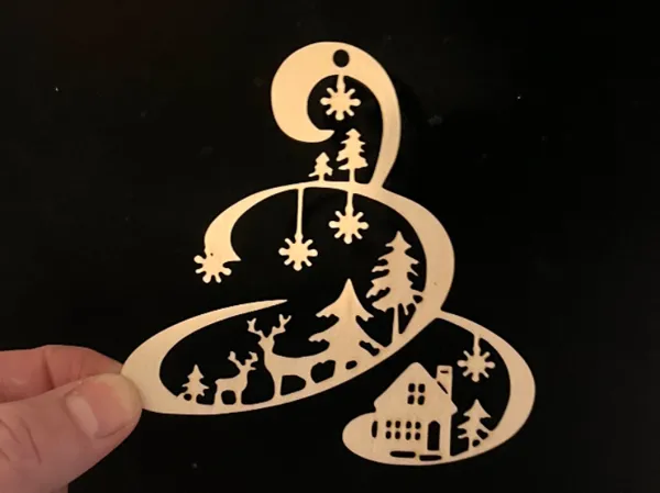 https://makerworld.bblmw.com/makerworld/model/DSUS0000002141133/design/2025-12-21_8e503eac14805.jpg