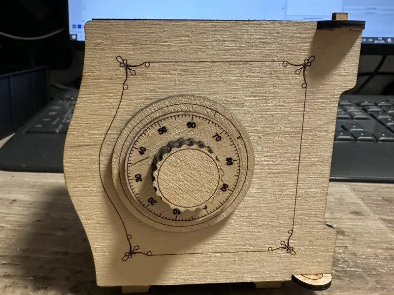 Safe box