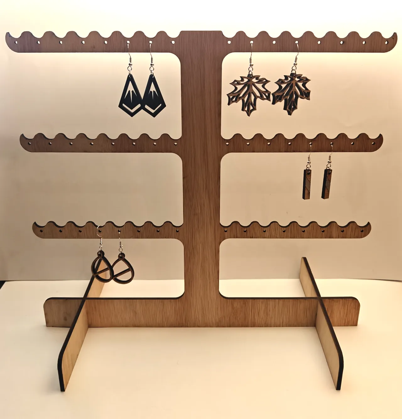 Earring / keychain stand view 3