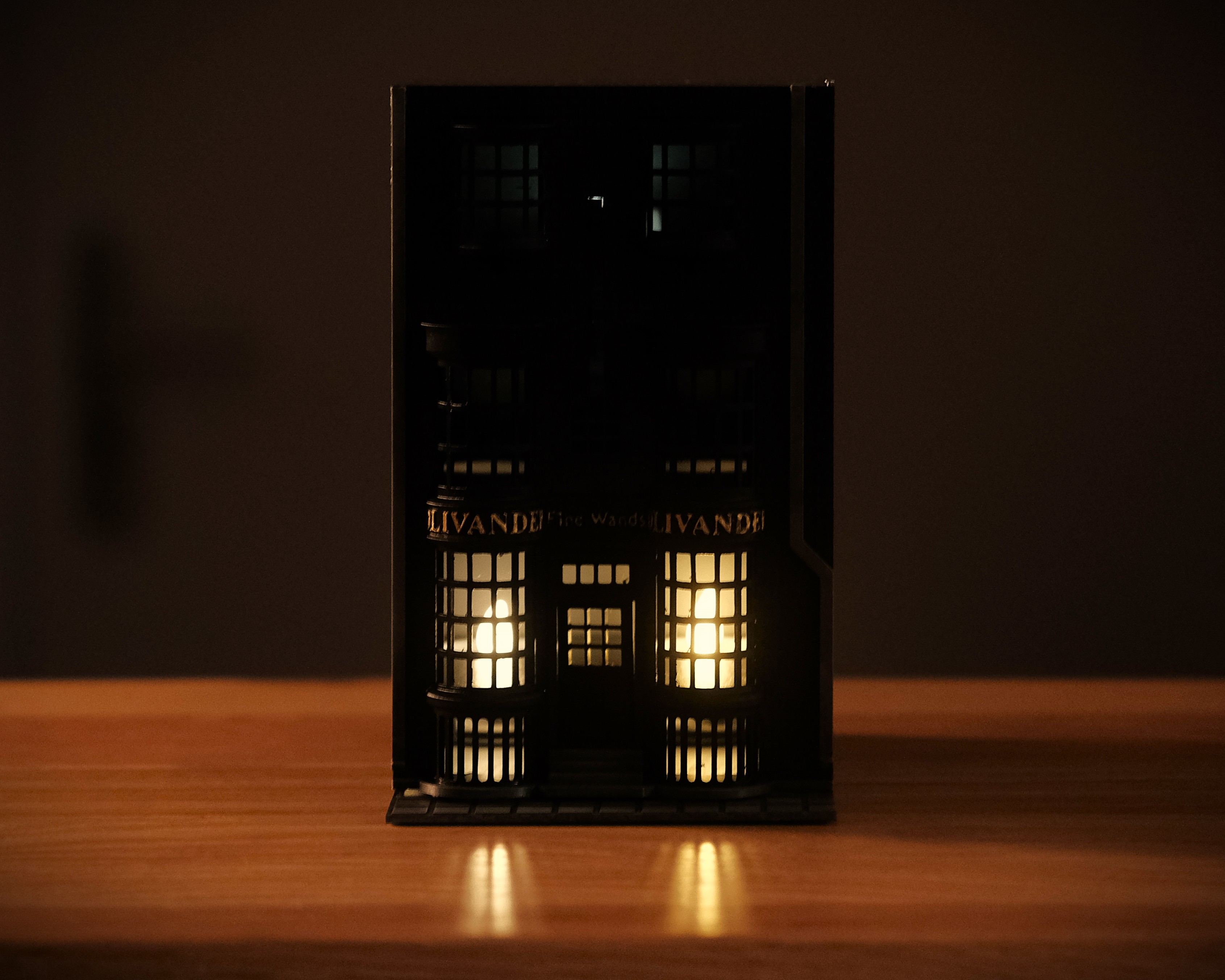 Ollivanders Fine Wands Book Nook - Hybrid Version - Free 3D Print