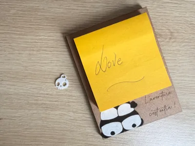 heart panda post-it holder