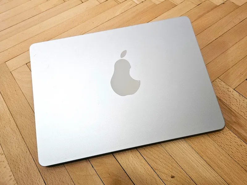 Macbook pear sticker