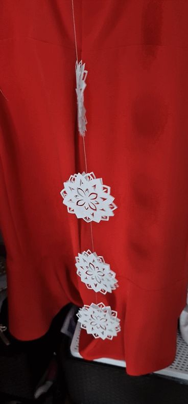 paper flower garland
