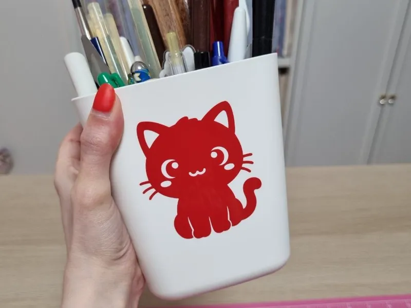 Kawaii Cat Silhouette 