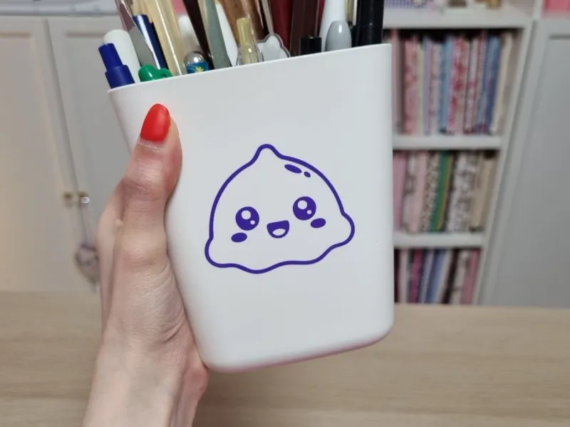Kawaii Slime Silhouette