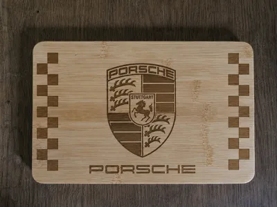 Porsche Crest