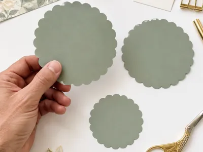 Large Scallop Circle Set