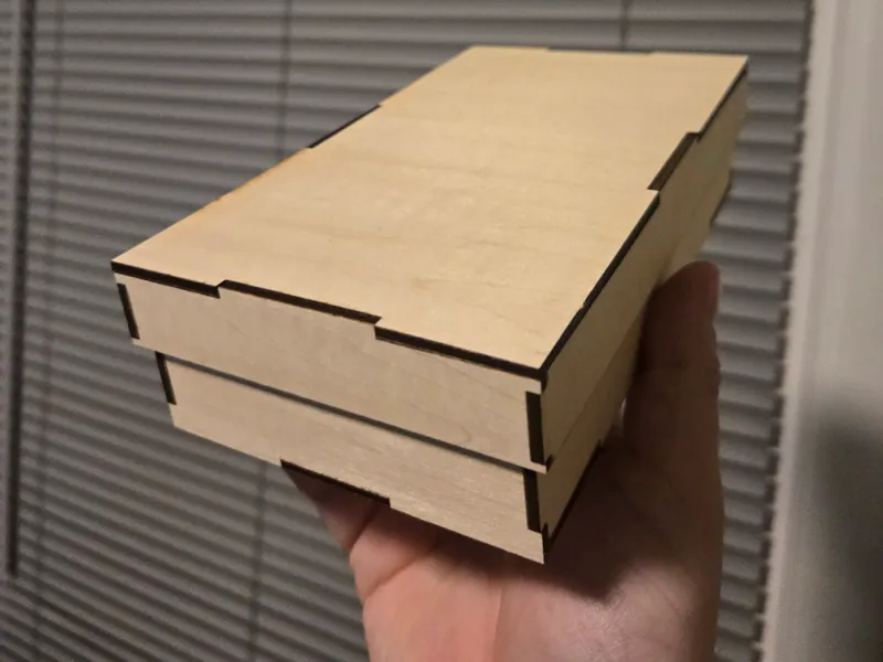 Rectangular Box with lid