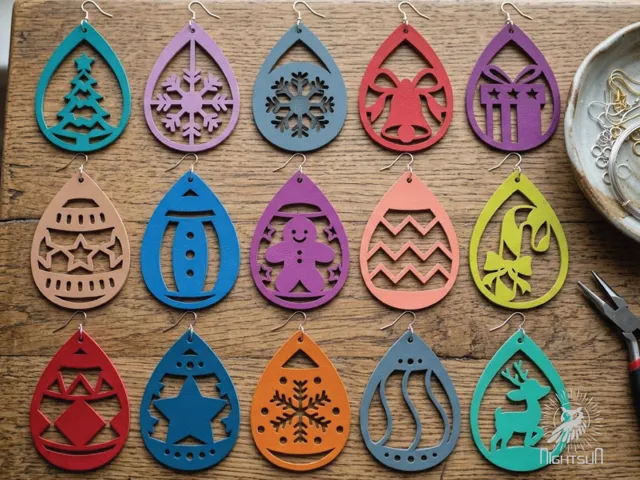 15 Chistmas Leather Earring Collection