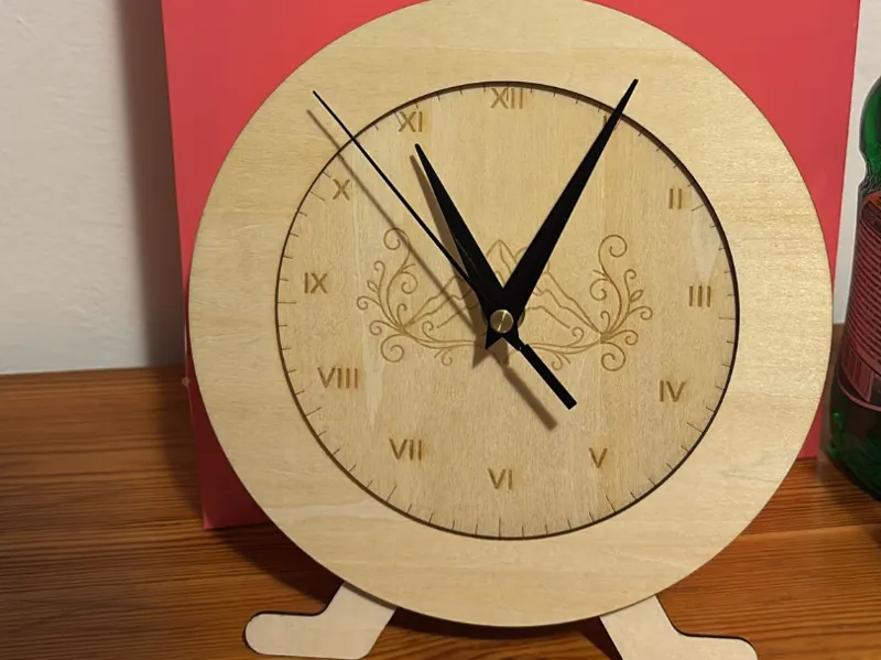 Orologio in legno