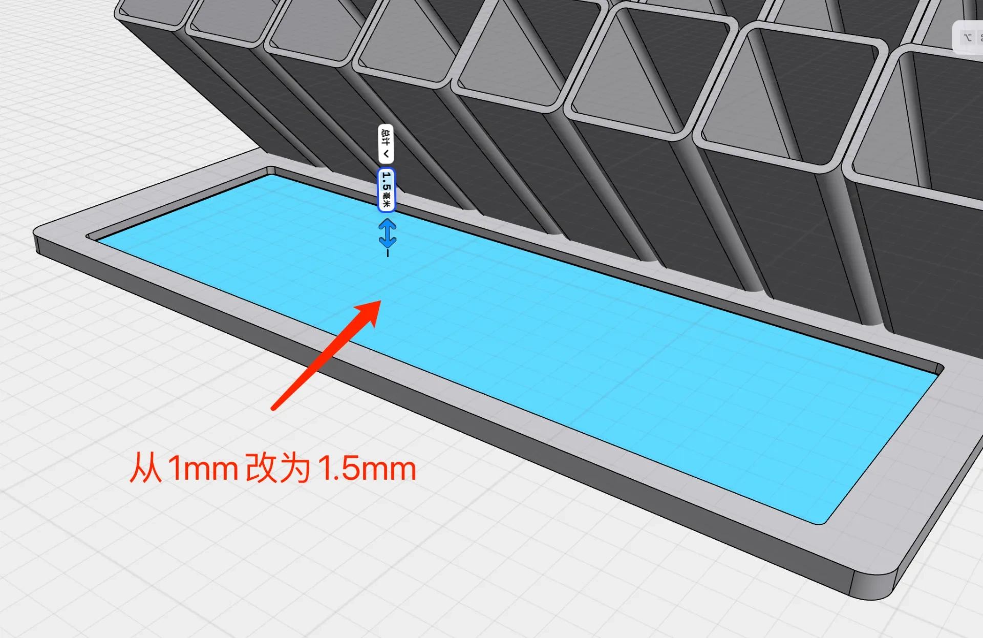 Miniatura 1 do modelo 3D 马克笔收纳笔筒3.0