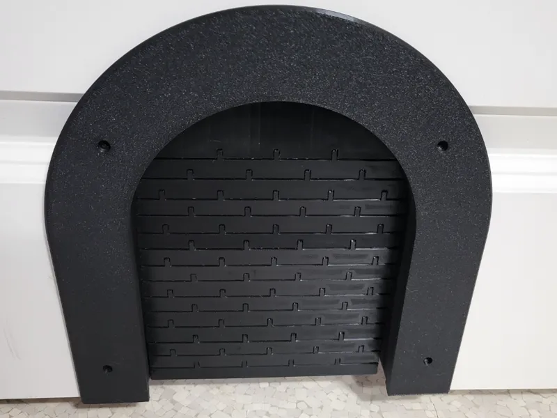 Flexi Cat Door – Print-in-Place