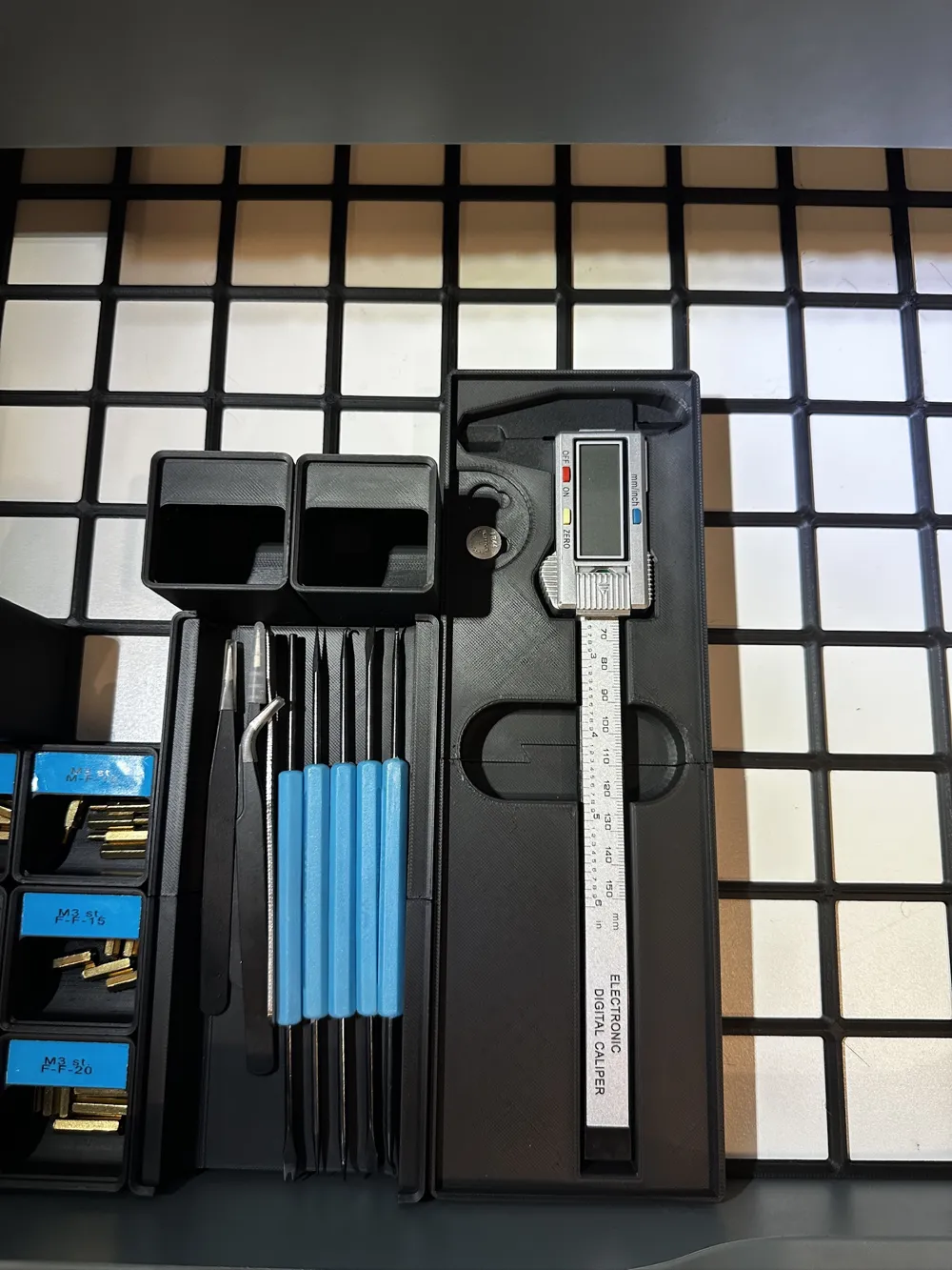 Gridfinity Calipers A1-mini Gridfinity caliper holder - Free 3D Print Model - MakerWorld
