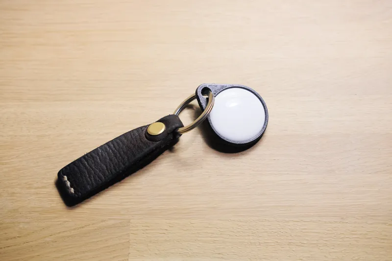 Airtag strong keyring / keychain holder