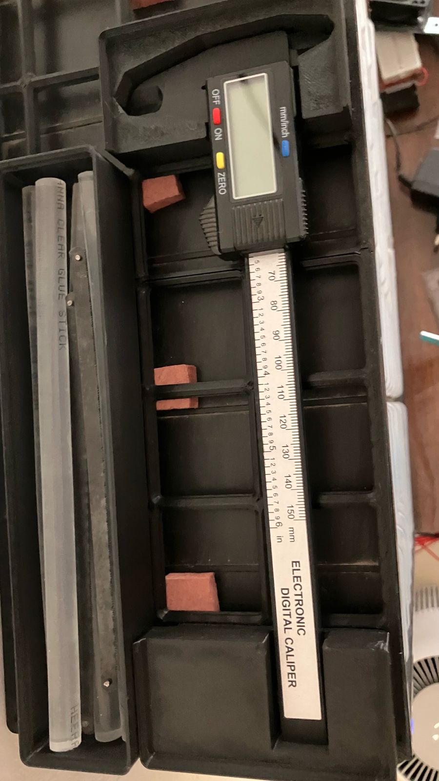 Miniatura 4 do modelo 3D Gridfinity Bin for Digital Caliper