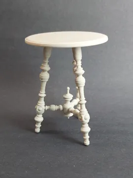 Figura decorativa: Miniature Henri II Side Table — vista de referencia 3