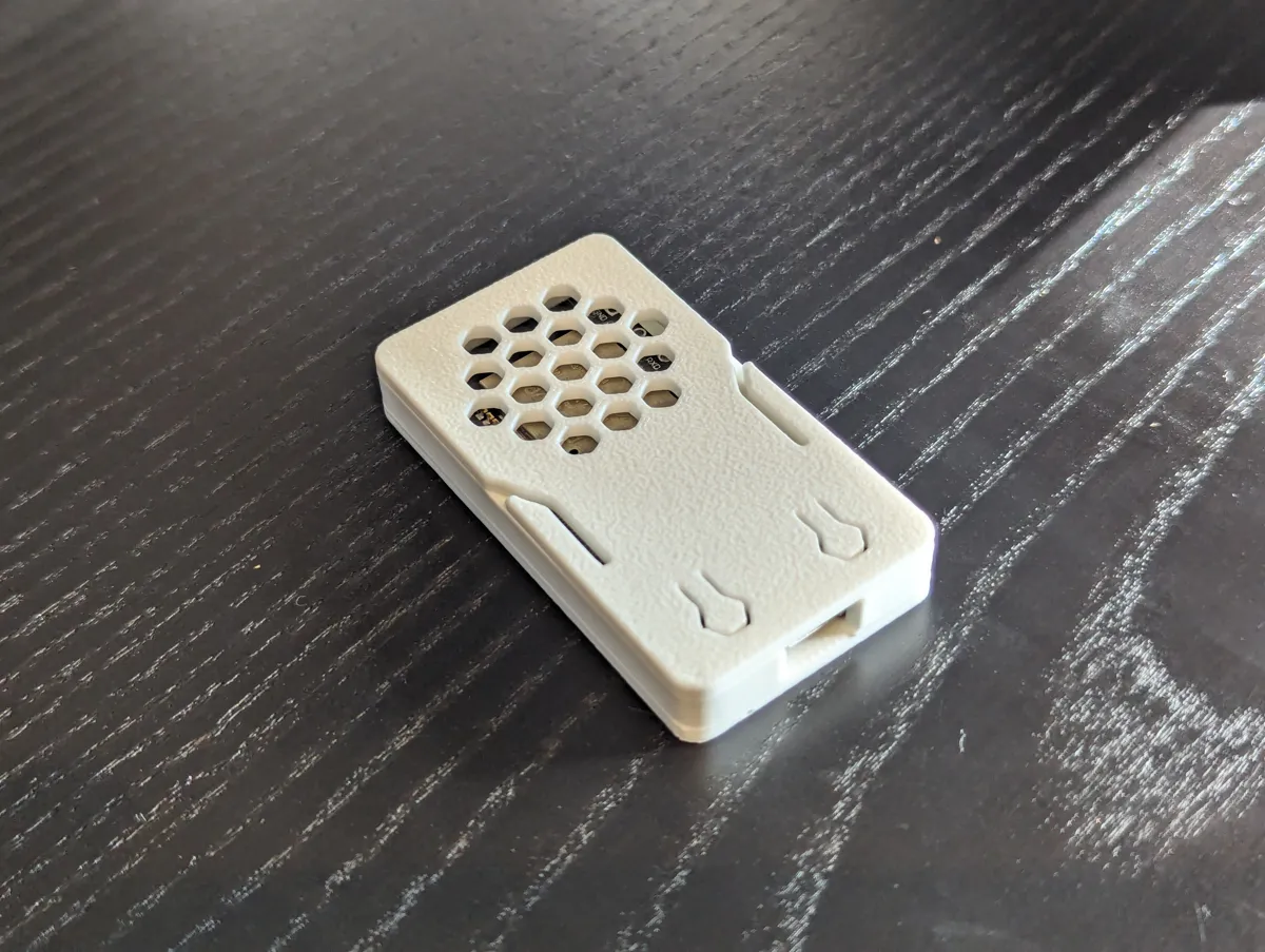 Boîtier fin (et allongé) pour ESP32-WROOM-32