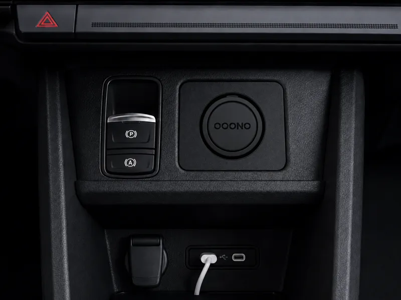 Renault 5 E-tech Small Compartment Ooono holder