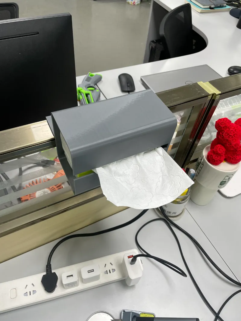 办公室卡座壁挂纸巾盒