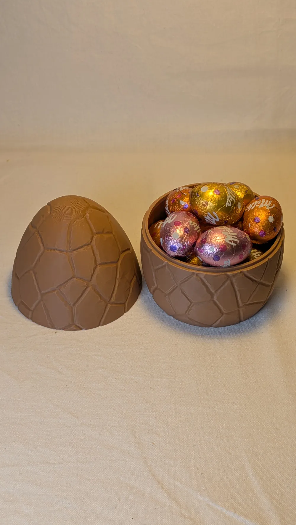 Chocolate Egg Container - Free 3D Print Model - MakerWorld