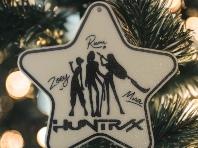 K POP Demon Hunters Hutrix Christmas Ornament