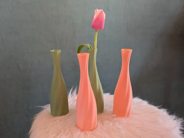 Petit vase élégant pour une fleur