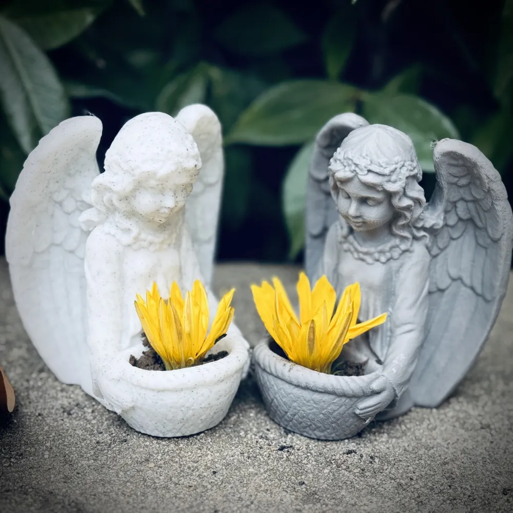 Angel Holding A Basket by Demamba Prints - MakerWorld