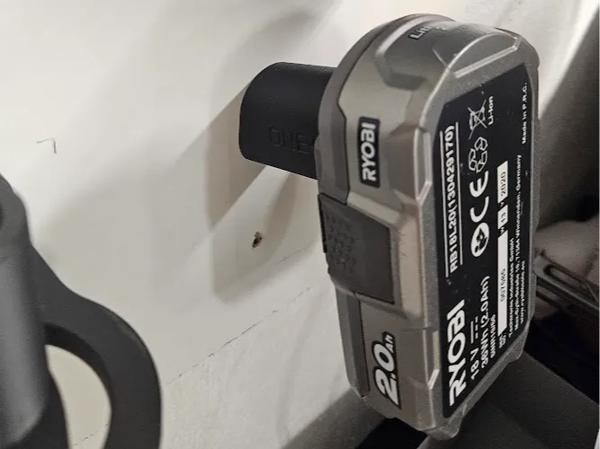 Ryobi ONE+ 18V Battery holder