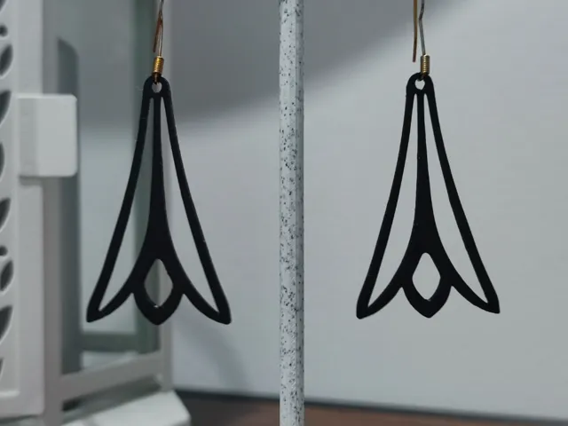 Aretes Lirio de Medianoche