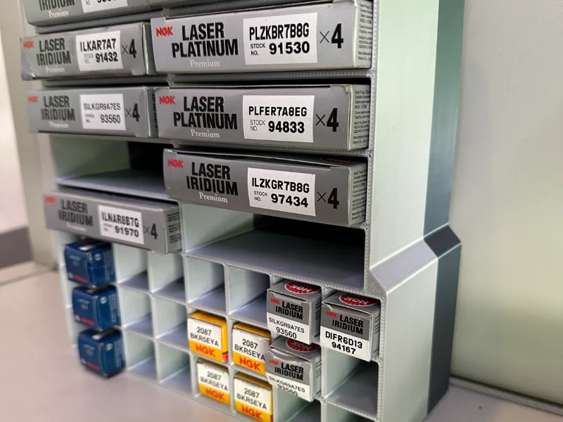 Spark plug storage organizer Car hobby workshop