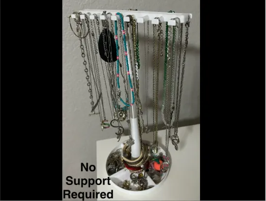 Porte-bijoux à hauteurs variables