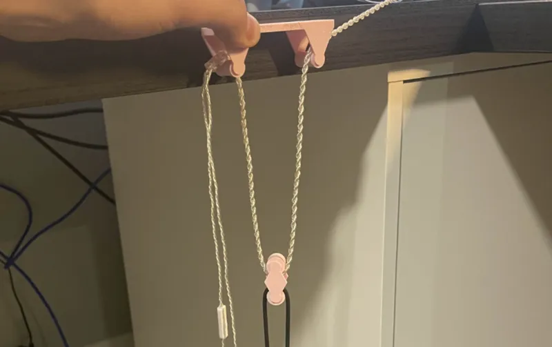 Gravity Headphone Cable Reel/Retractor