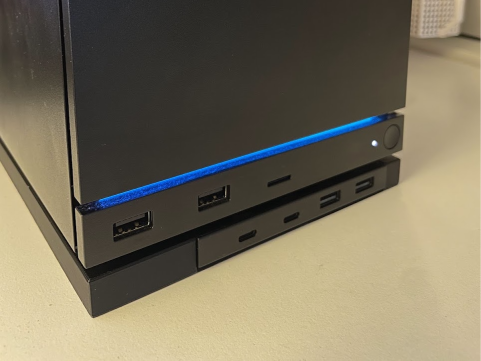 Steam machine USB-hub footer - 1