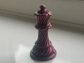 Queen chess piece passthrough fidget