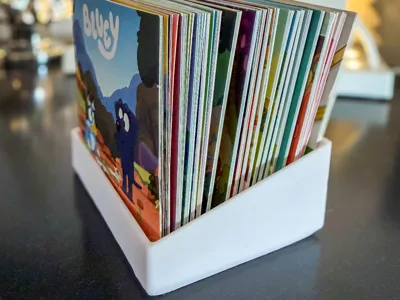 Pixi Book Display Holder