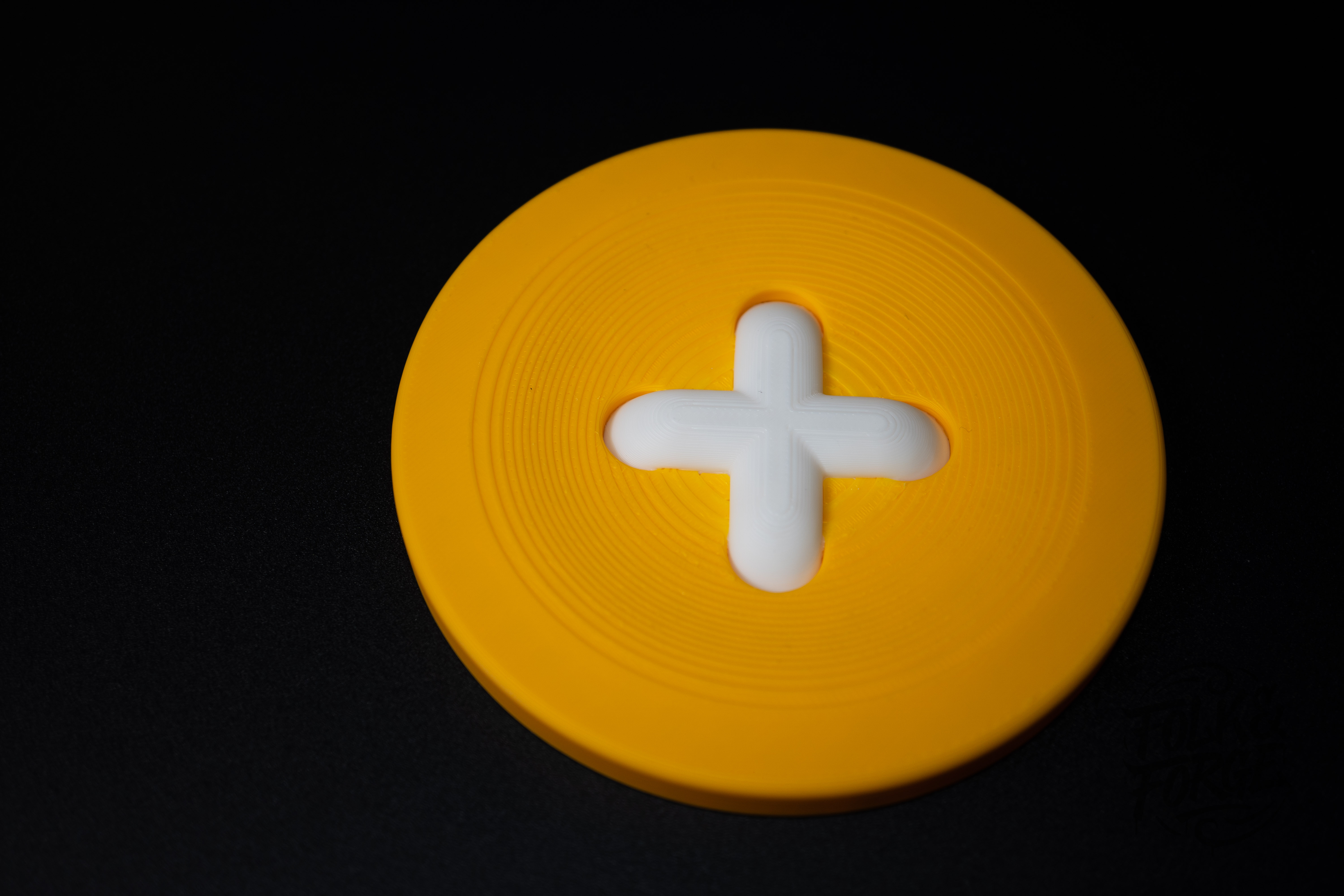 Miniatura 4 do modelo 3D Button Drink Coasters with Stackable Holder Set 