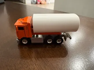 Hiway Hauler fuel tank attachment
