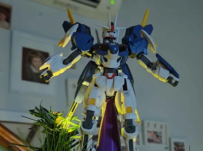 Gunpla Stand Tree Topper