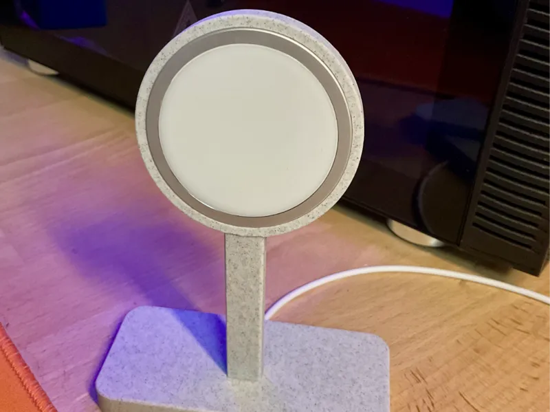 Magsafe Iphone stand