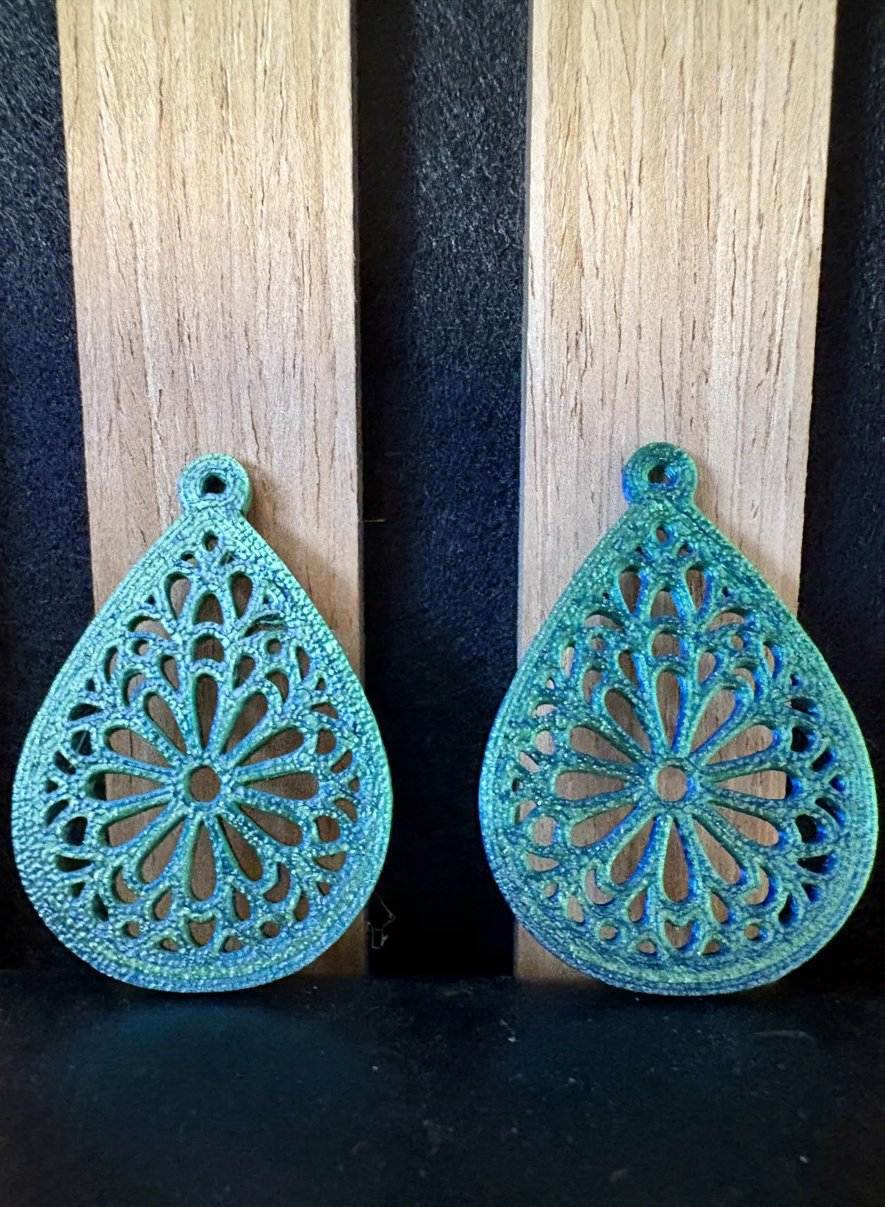 Boucles d'oreilles Fleur & Dentelle view 3