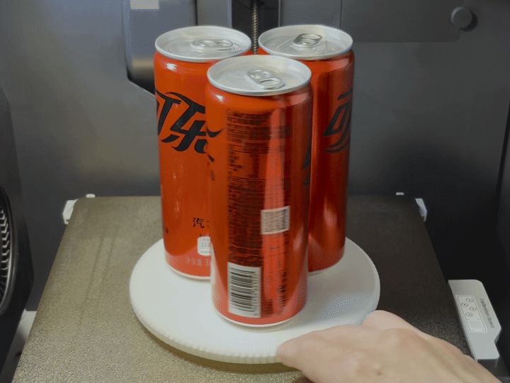 适合大质量展品的 旋转展台（需配合滚针轴承）