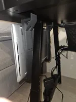Support suspendu pour ordinateur portable sous bureau — photo 6