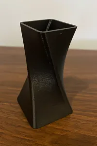 Vase torsade a silhouette sablier — photo 3